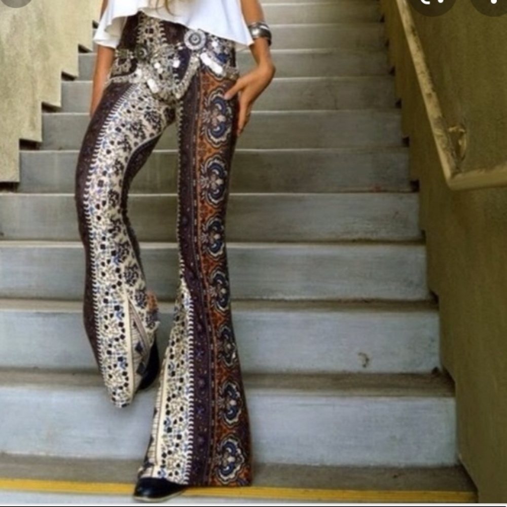 Novella Royals Janis bell bottoms